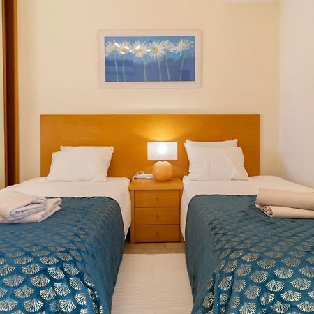 Zarco - Cosy Apartment In Vilamoura With A Balcony With View To The 2 Swimming Pools - Near The Beach & The Marina كوارتيرا المظهر الخارجي الصورة