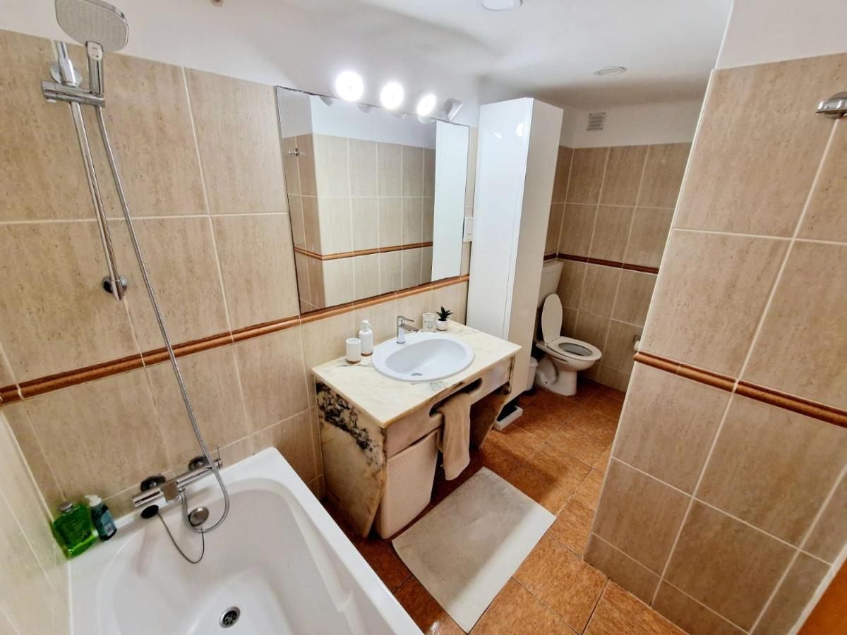 Zarco - Cosy Apartment In Vilamoura With A Balcony With View To The 2 Swimming Pools - Near The Beach & The Marina كوارتيرا المظهر الخارجي الصورة