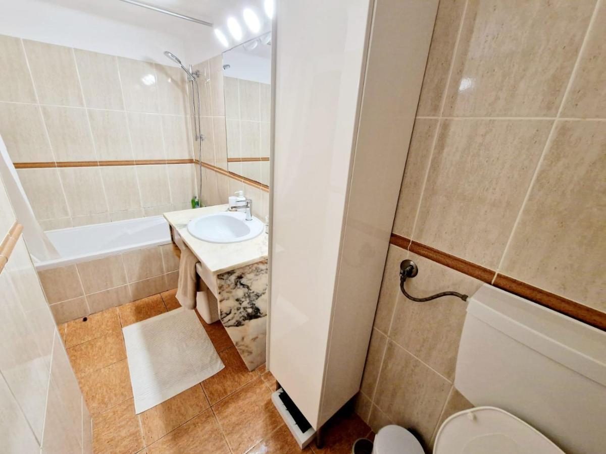 Zarco - Cosy Apartment In Vilamoura With A Balcony With View To The 2 Swimming Pools - Near The Beach & The Marina كوارتيرا المظهر الخارجي الصورة